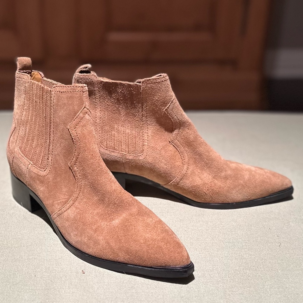 MARC FISHER SUEDE CHELSEA BOOTIE